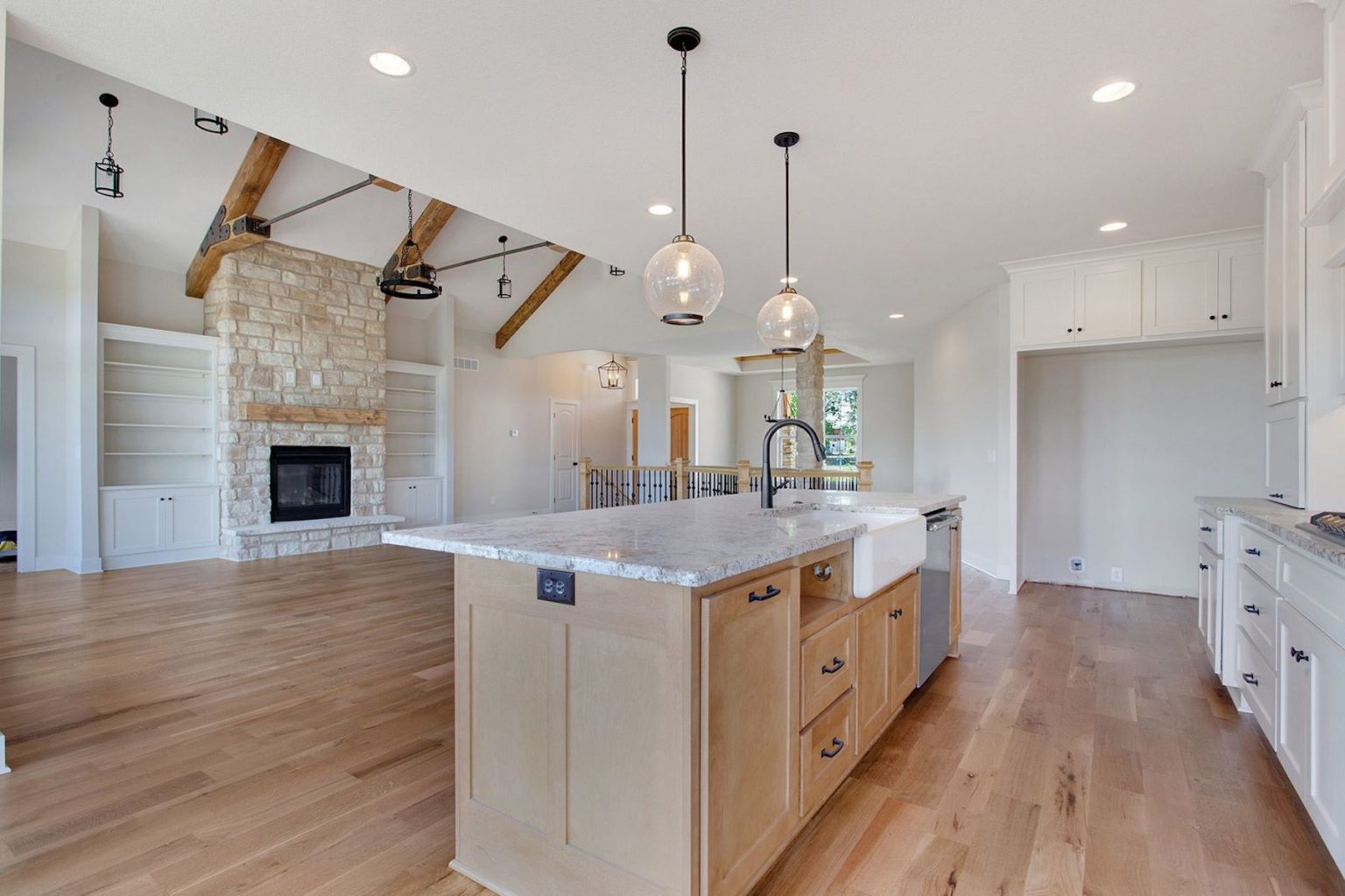 TopQuality Custom in Kansas City Miller's Custom